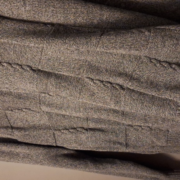 Geoffrey Beene Sweater size XL - Picture 2 of 3